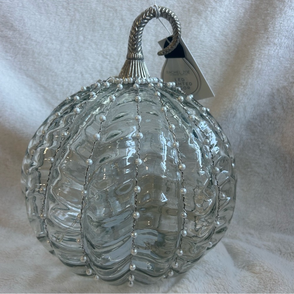 NWT Rachel Zoe Clear Glass with White Pearl Pumpkin and LED Lighted